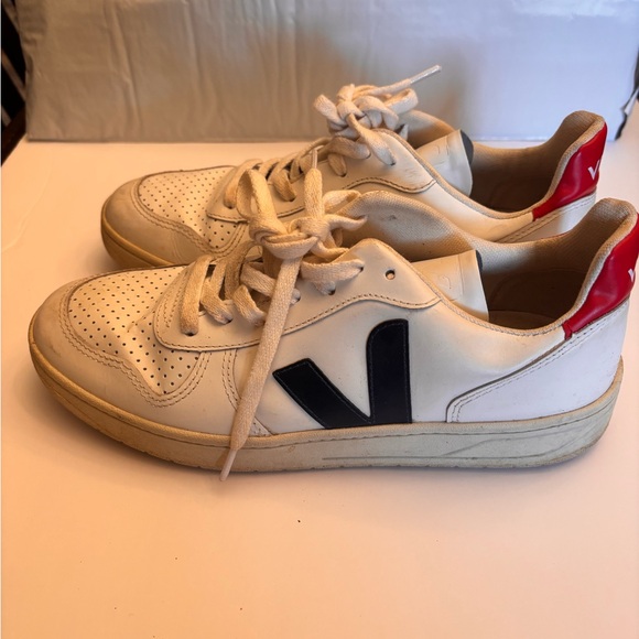 Veja V-10 red white and blue size 10/41 - Picture 3 of 4